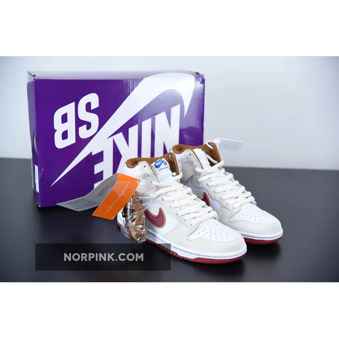 Nike SB Dunk High 'Team Crimson / sb sail