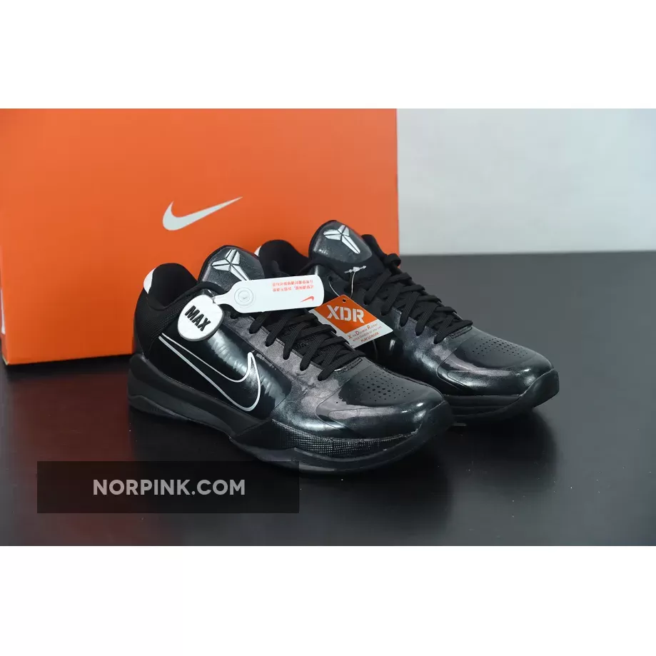 Nike Zoom Kobe 5 "Black Out" | kobe size 5.5 386429-003