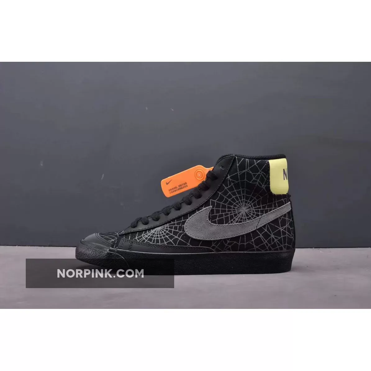 Restock Nike Blazer Mid 'Spider Web' Nike Halloween Blazers