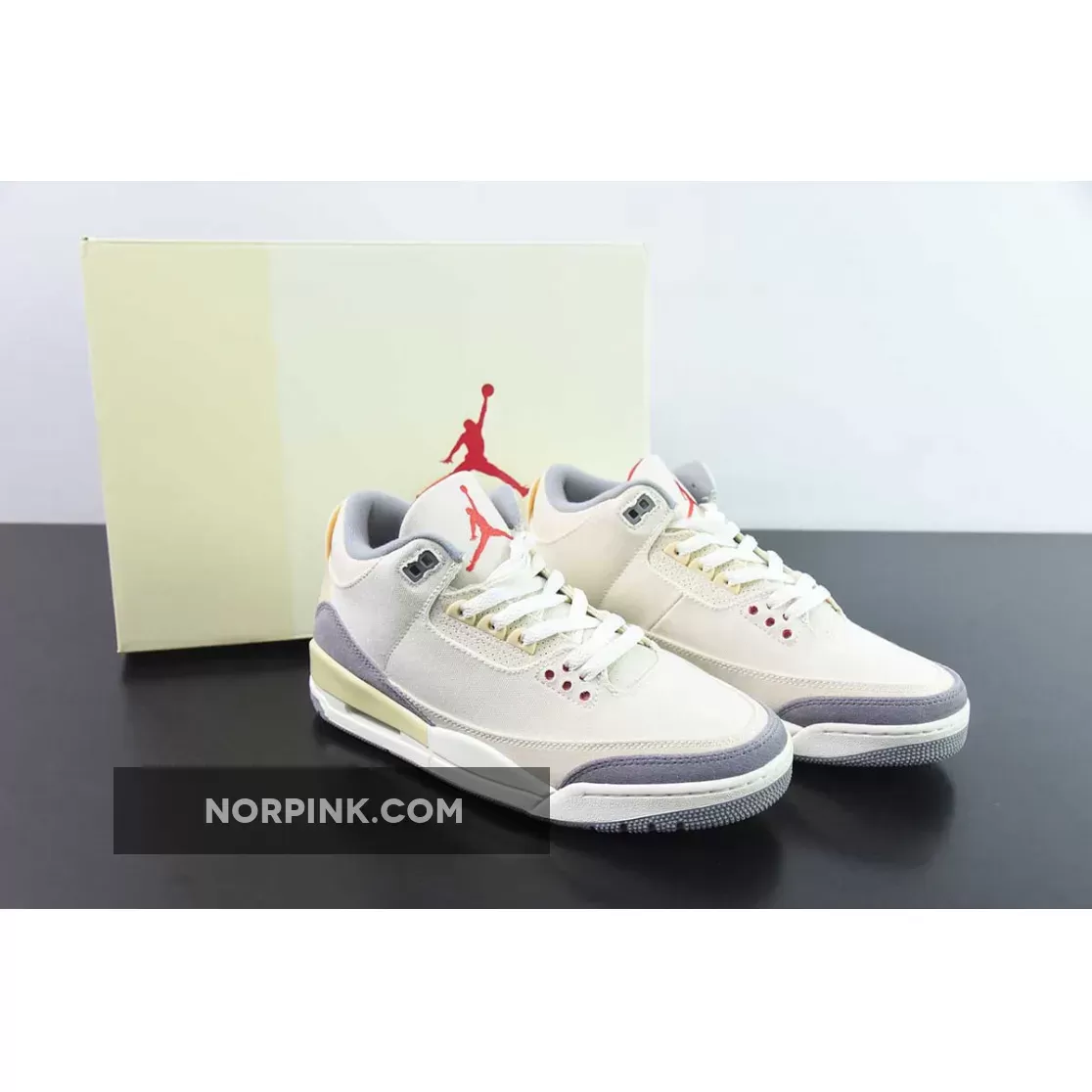 Air Jordan 3 Retro Muslin