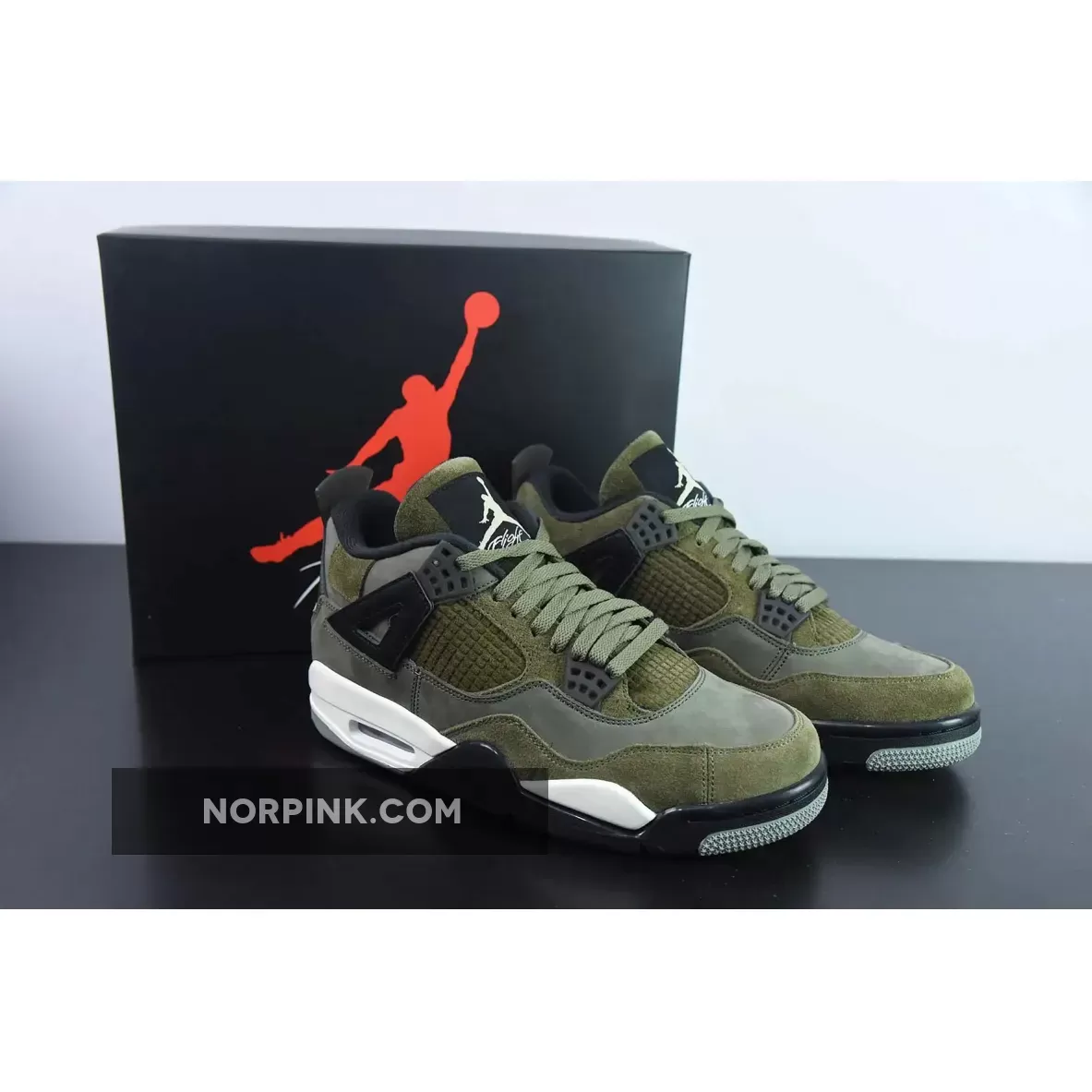 Air Jordan 4 SE Craft "Medium Olive"