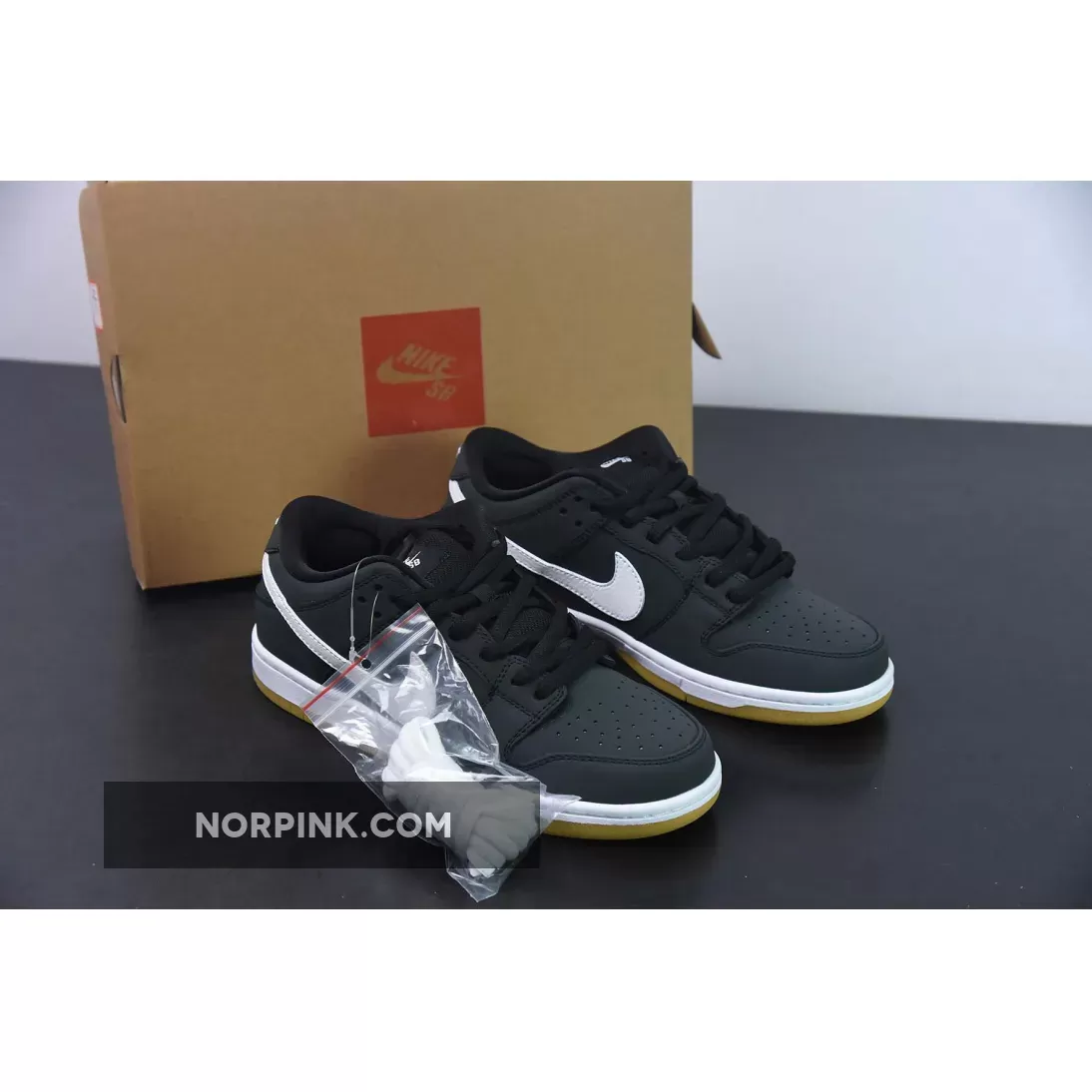 Nike SB Dunk Low Orange Label Black White Gum